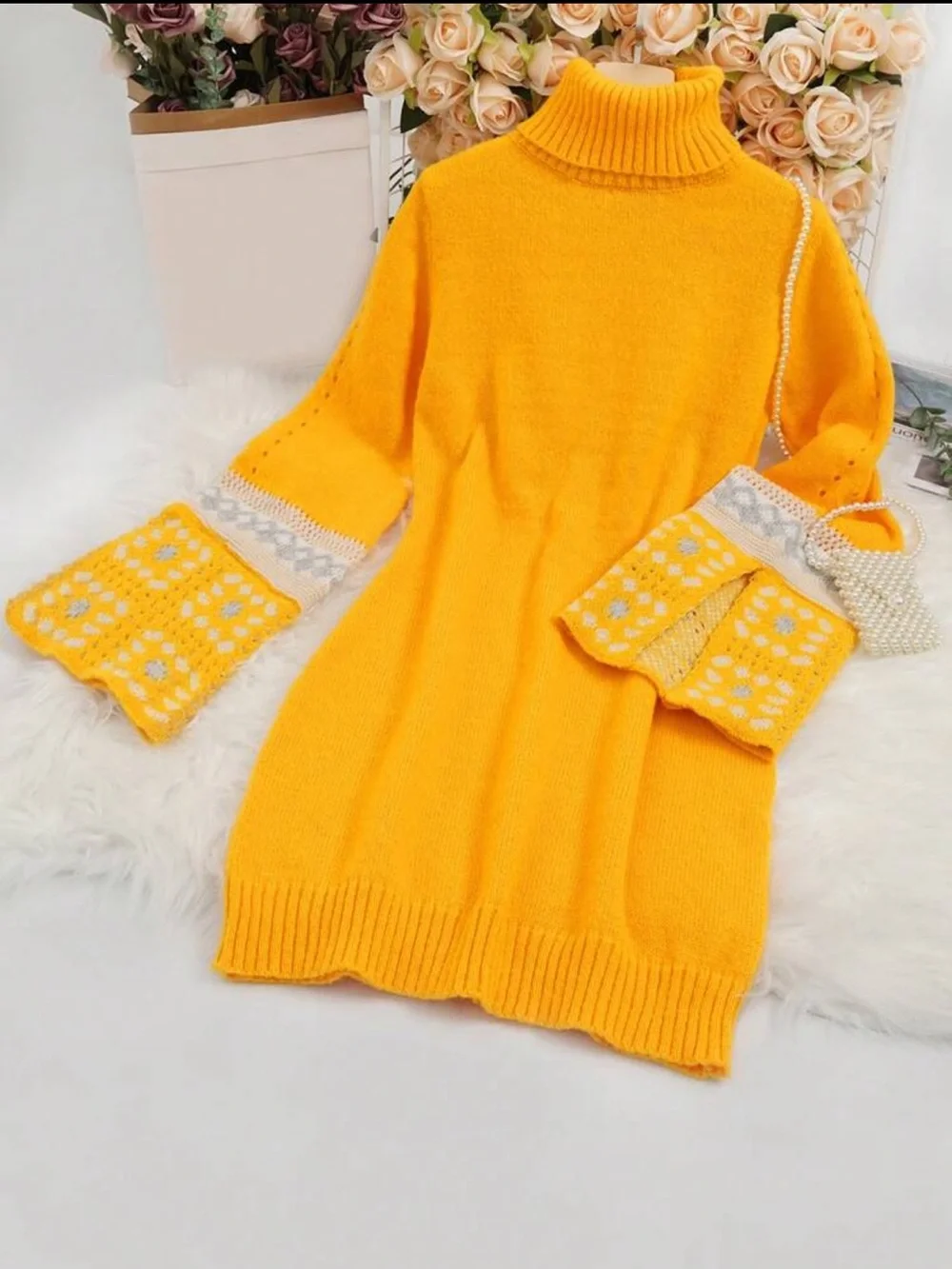 N/A comfortable yellow